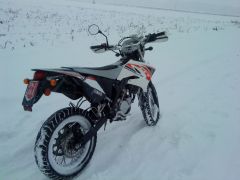 Yamaha DT5o durchn Schnee triebn :D